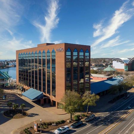 The Landing At Hampton Marina, Tapestry Collection By Hilton Hotel Exterior photo