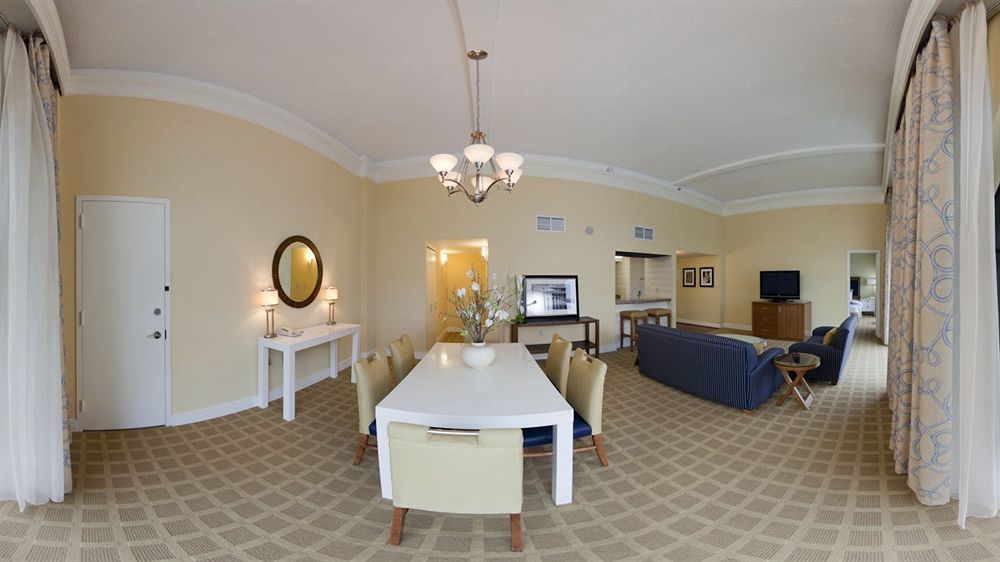 The Landing At Hampton Marina, Tapestry Collection By Hilton Hotel Exterior photo