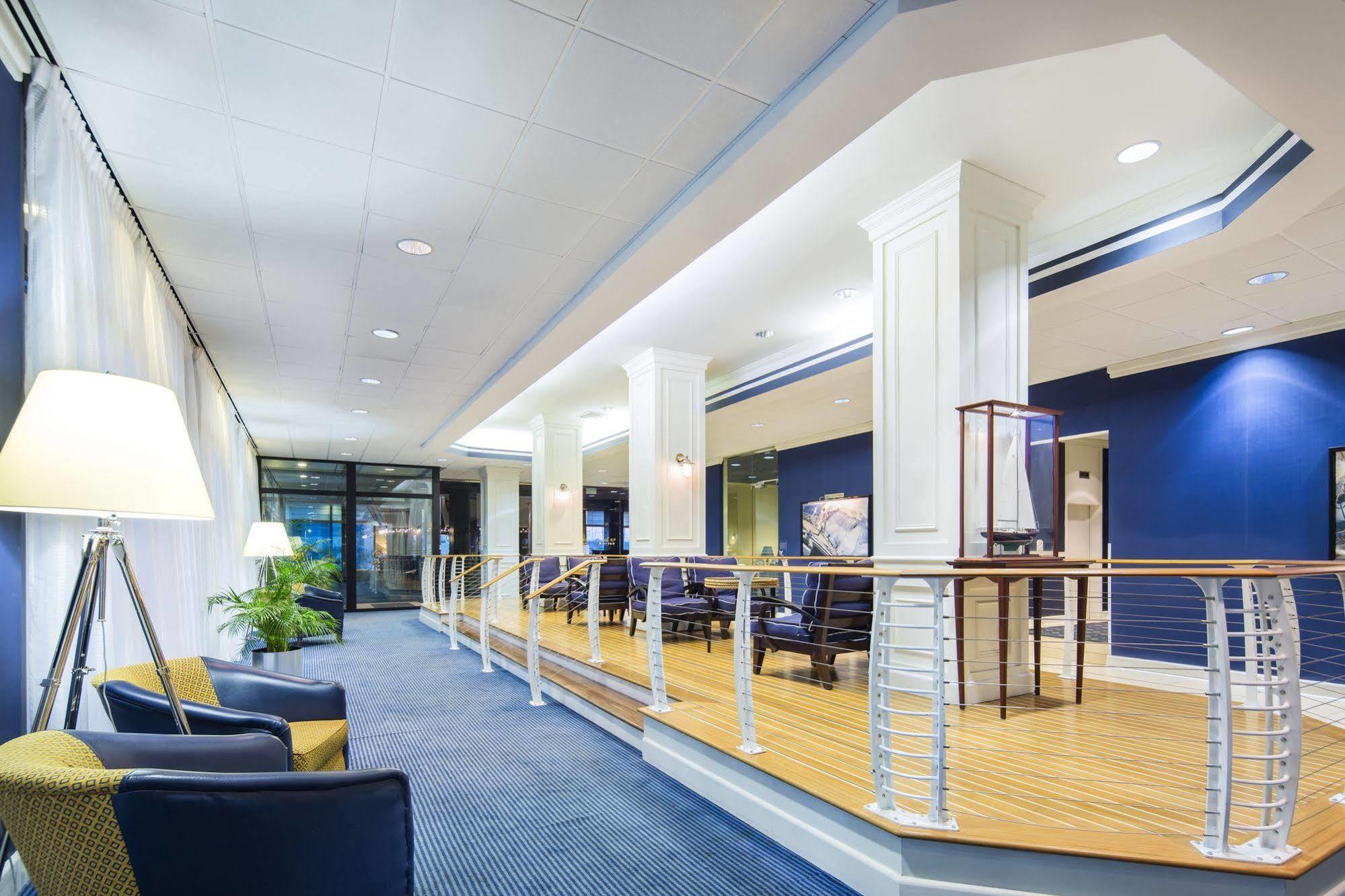 The Landing At Hampton Marina, Tapestry Collection By Hilton Hotel Exterior photo